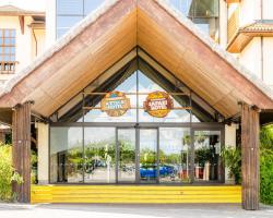 Chessington Resort Hotel