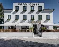 Hotel Golfi