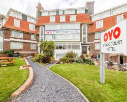 OYO Stade Court Hotel