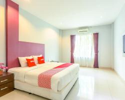 OYO 2073 Grand Inn Hotel Lombok