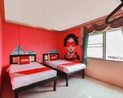 OYO 768 First Station Hotel