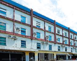 OYO 90598 Living House C0