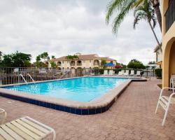 OYO Waterfront Hotel- Cape Coral Fort Myers, FL