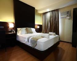 Lorenzzo Suites Hotel Makati