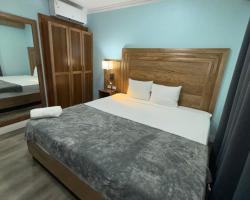 Airport Suites Hotel