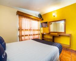 Capital O Hotel Casa Blanca