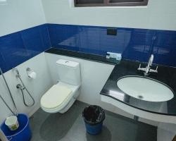 Raja Park Beach Resort