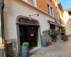 Hotel Saini with Air conditioning