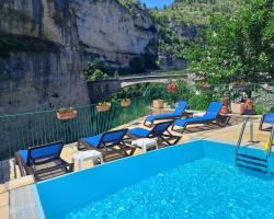 Logis Hôtel restaurant Auberge de la Cascade