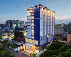 Aston Inn Pantai Losari Makassar