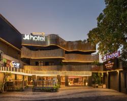 J4 Hotels Legian