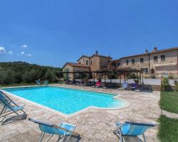 Farmhouse in Tuscany with Pool & Scenic Views