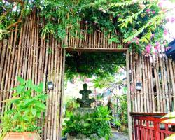 Artist's Place Trat
