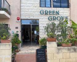 Green Grove Guest House