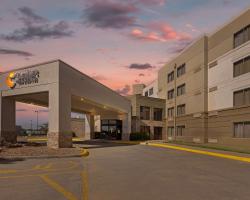 Comfort Inn & Suites Wichita Northeast