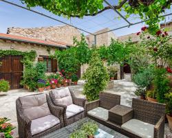 Arsorama Village Homes