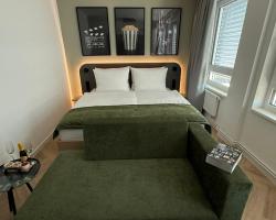 Cinema City Hotel Europaplatz Karlsruhe - Brand New Boutique Hotel 2025 -