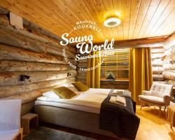 Kuukkeli Log Houses Teerenpesä