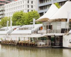 FLOATS by H2OTEL Rotterdam