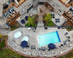Blackstone Mountain Lodge by CLIQUE