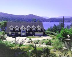 Moonlit Cove B&B