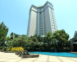 Java Paragon Hotel & Residences