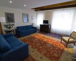 Sarai Apartments