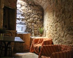 Johnie's Place Lisbon Hostel & Suites