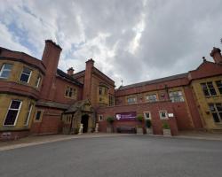 The Mount Country Manor Hotel & Golf Wolverhampton