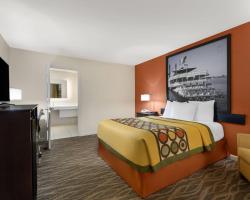 Super 8 by Wyndham New Orleans