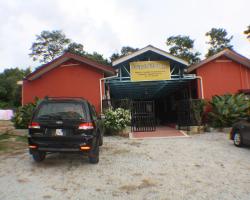 Bougainvillea Inn