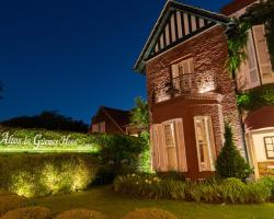 Altos de Guemes Hotel