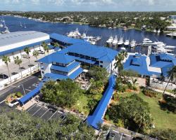 Pirate's Cove Resort and Marina - Stuart