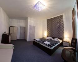 Brama Old City Rooms
