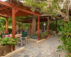 Apartments and Studios Xenophon