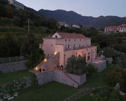 Portico Del Paradiso