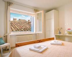 La Rosa nel Borgo - Suite con balcone e garage