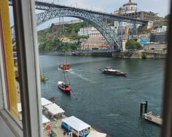 Muralha da Barca Apartamentos RNAL nº13939 Al,5848 Al, 6419 AL-Chamada para a rede móvel nacional