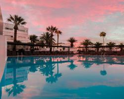 Aequora Lanzarote Suites