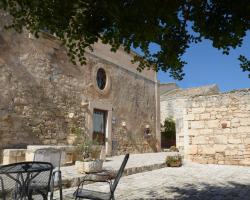 Casina Di Grotta Di Ferro