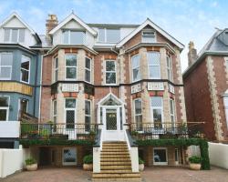 Rowcroft Lodge Guest House B&B