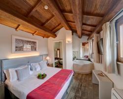 Navona Palace Luxury Inn