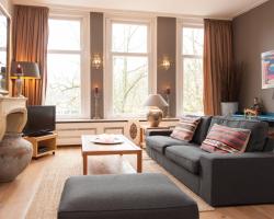 Livia's Hideaway Canalbelt