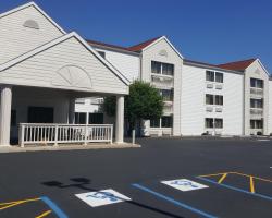 Motel 6-Maryland Heights, MO