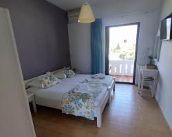 IRIDA Studios Hotel & Pool