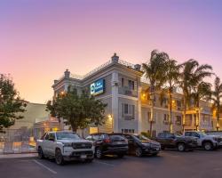 Best Western Luxury Inn