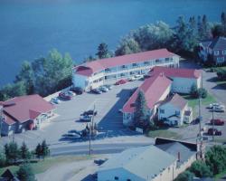Hilltop Motel & Restaurant