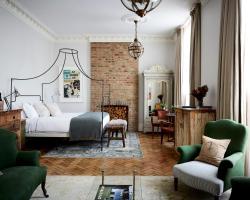 Artist Residence London