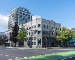 Ocean Island Inn | Backpackers | Suites