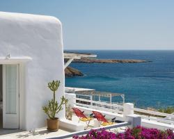 Mykonos Lolita, A Grecotel Resort to Live